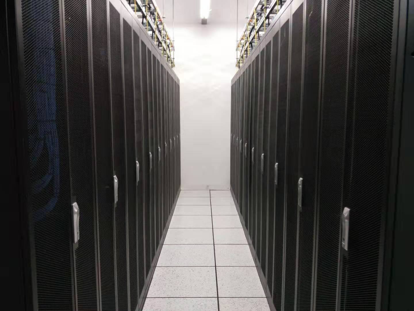 汉源IDC机柜促销季开启